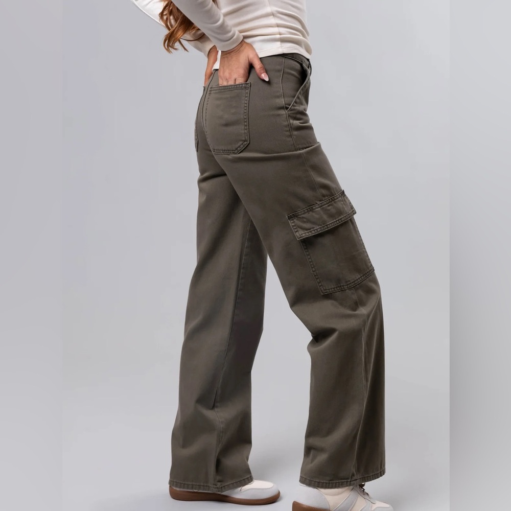 High Rise Cargo Wide Leg fisherman core Gorpcore army green utility pants